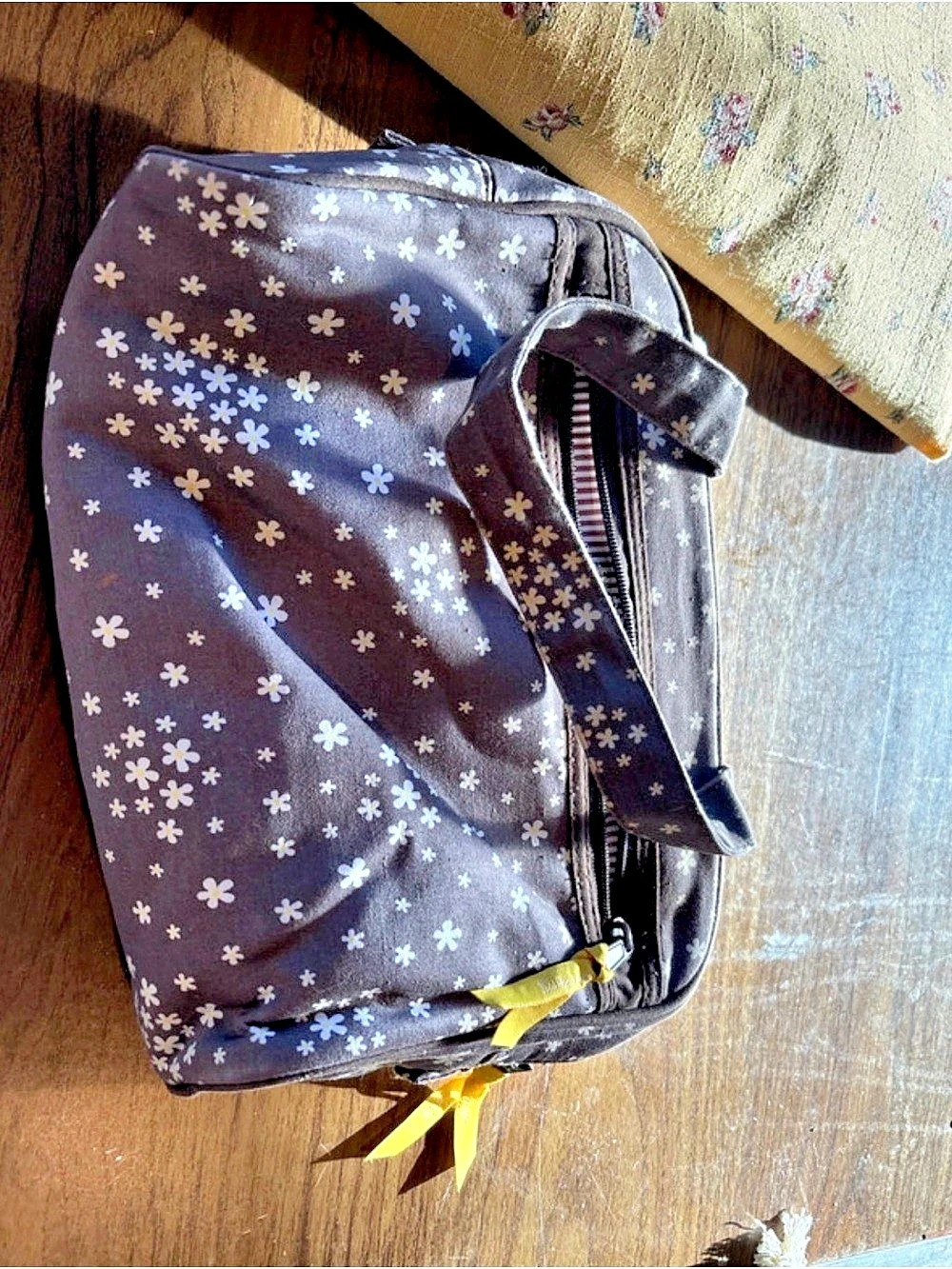 Floral Cosmetic Bag in Black & White